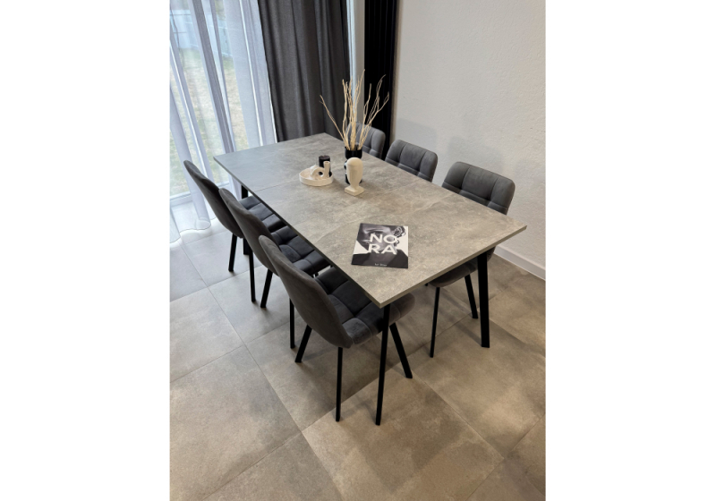 Стол деревянный Кортни 117 (157) x 77 бетон светлый / черный матовый (77x75)